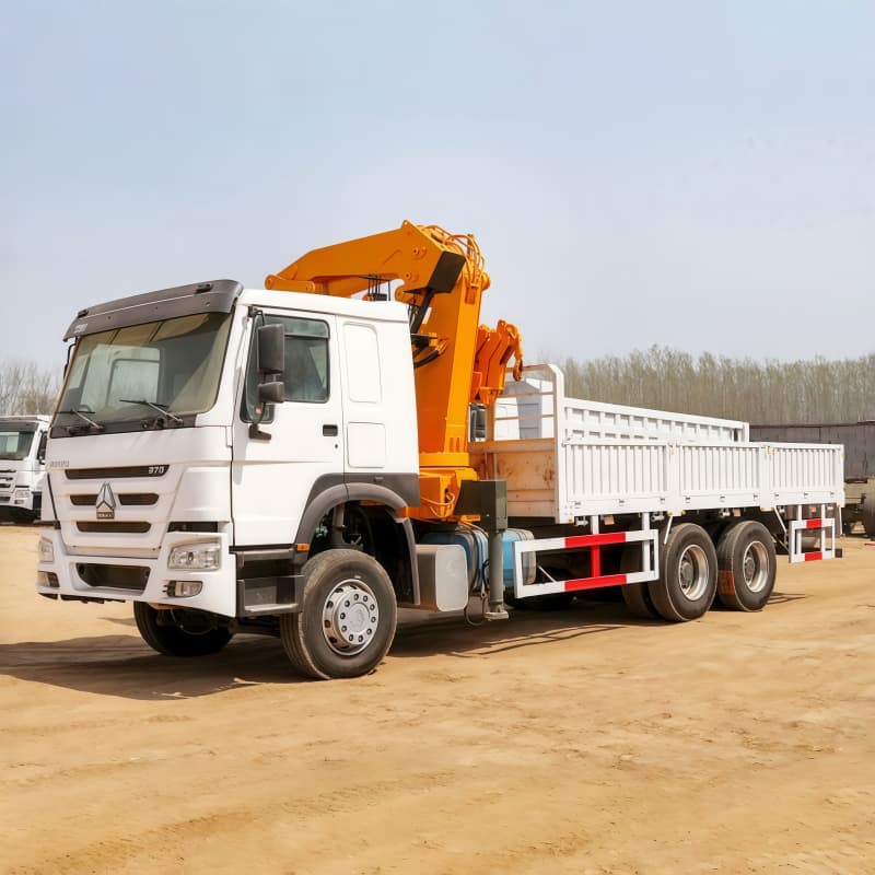 Howo Truck Mounted Crane 375HP 6x4 White For Sale , New/Used