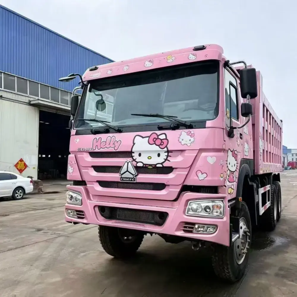 Customized Pink Hello Kitty HOWO 371HP 6x4 Tipper